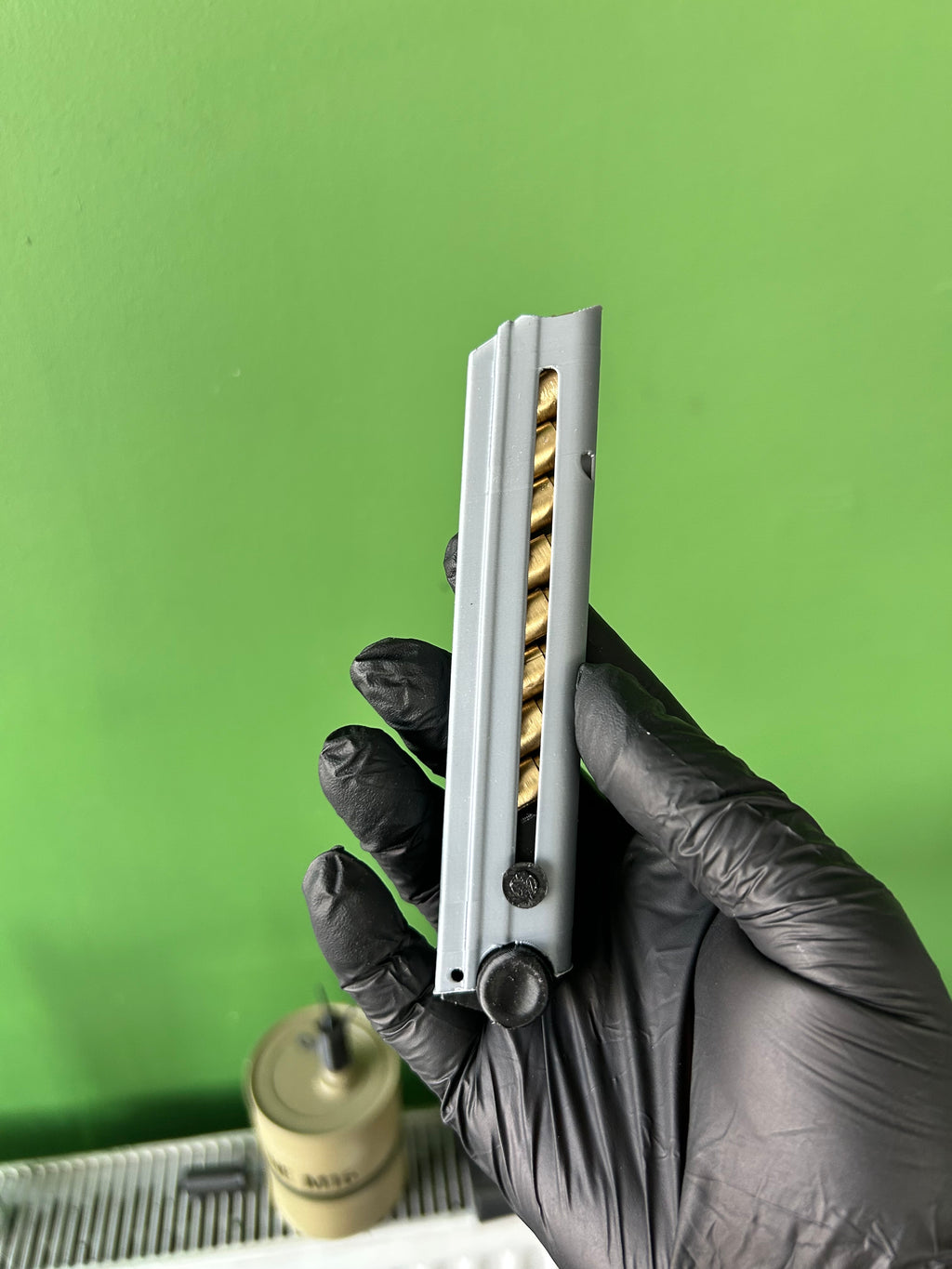 Luger P08 şarjör replikası