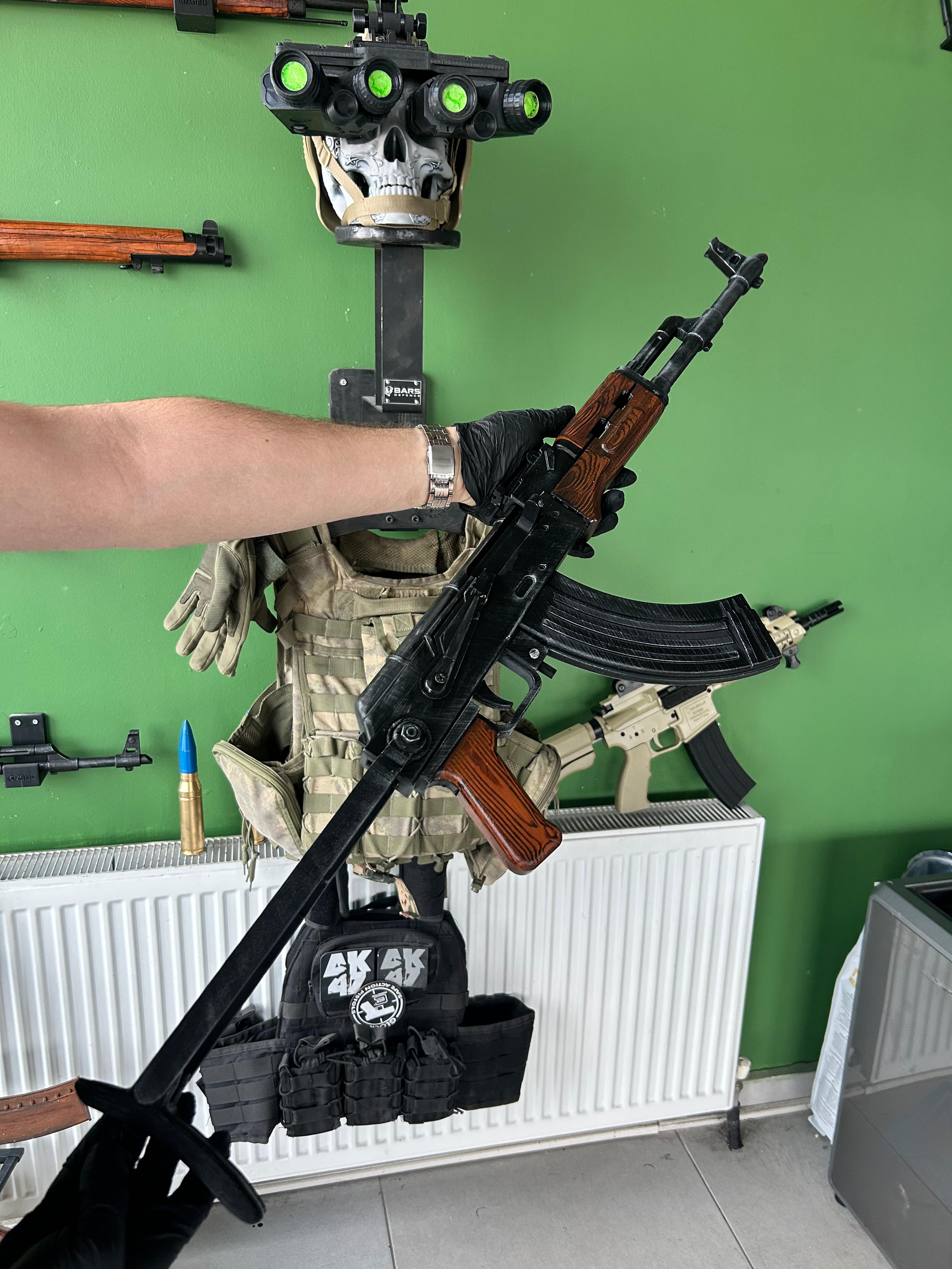 AK-47 A 1/1 MAKET